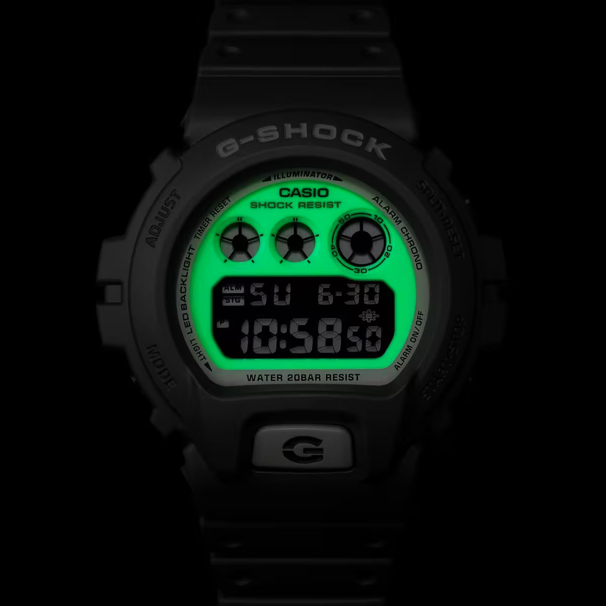 Casio DW-6900HD-8E Casio DW-6900HD-8E