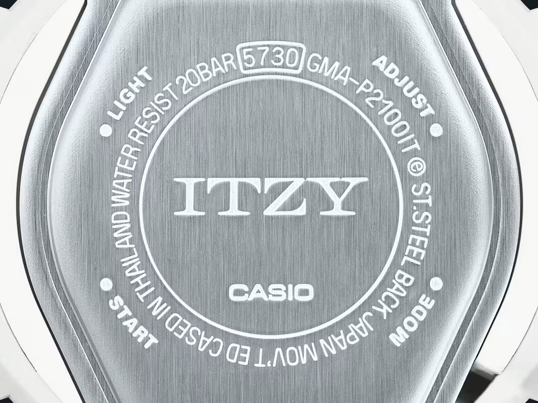 Casio GMA-P2100IT-7A Casio GMA-P2100IT-7A