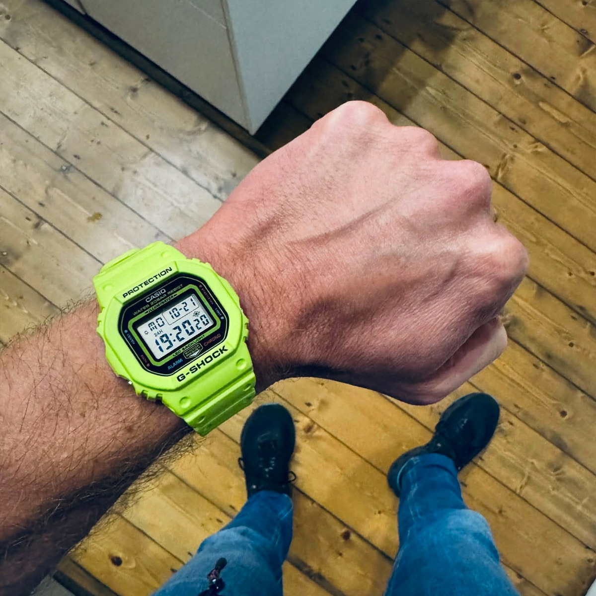 Casio DW-5600EP-9E Casio DW-5600EP-9E