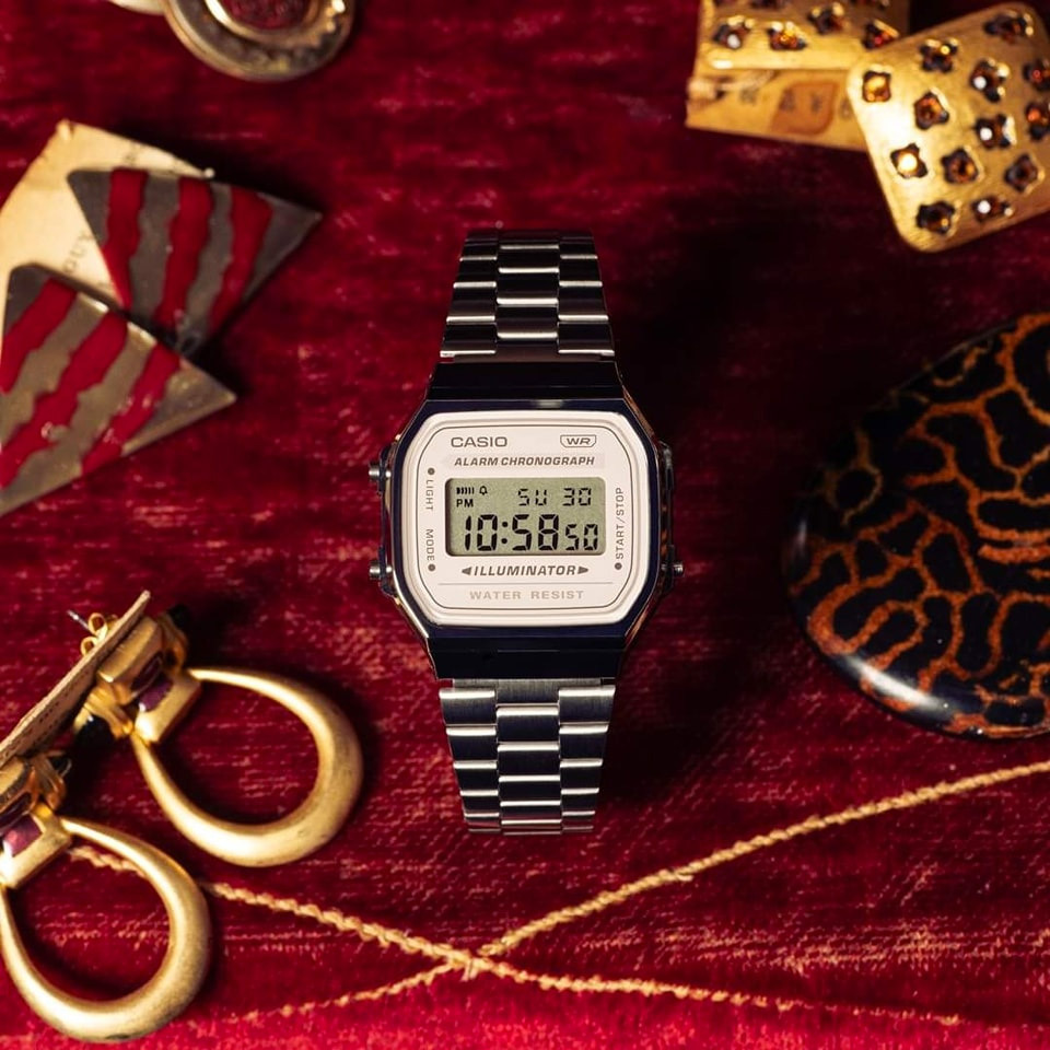 Casio A168WA-8A Casio A168WA-8A