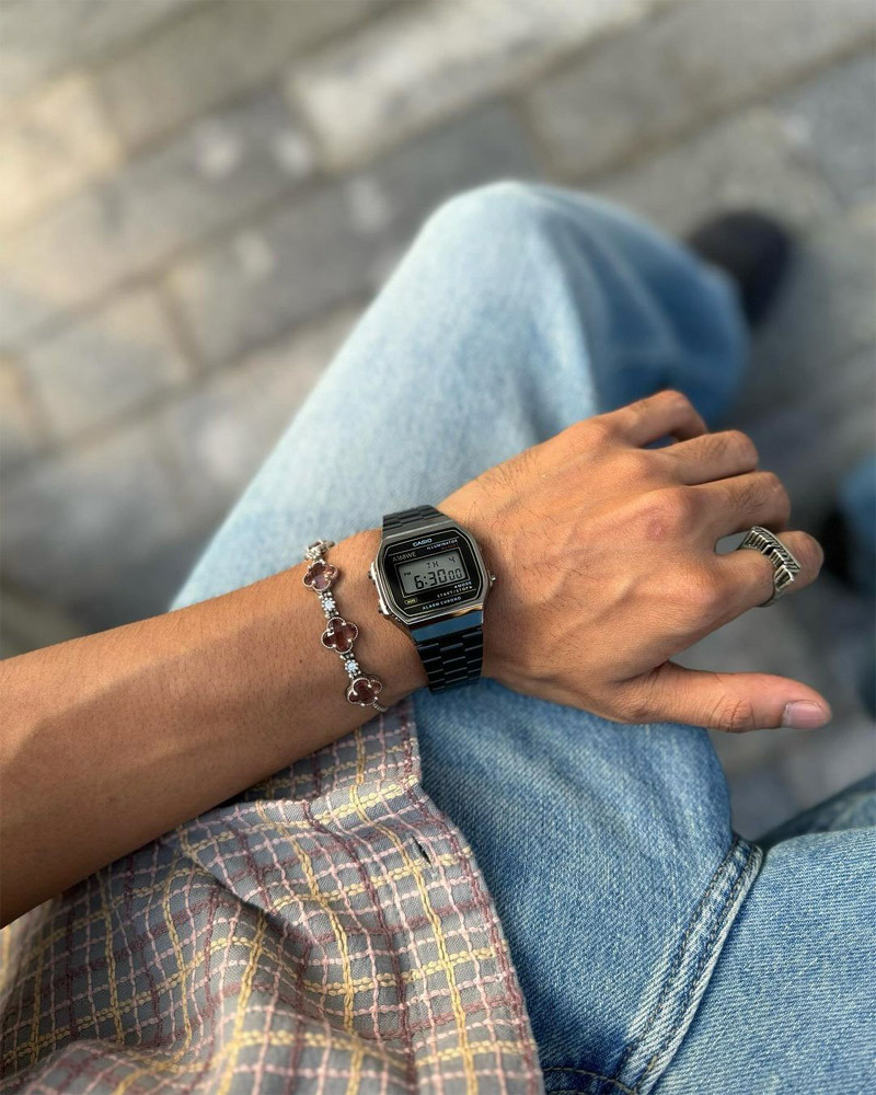 Casio A168WEHB-1A Casio A168WEHB-1A