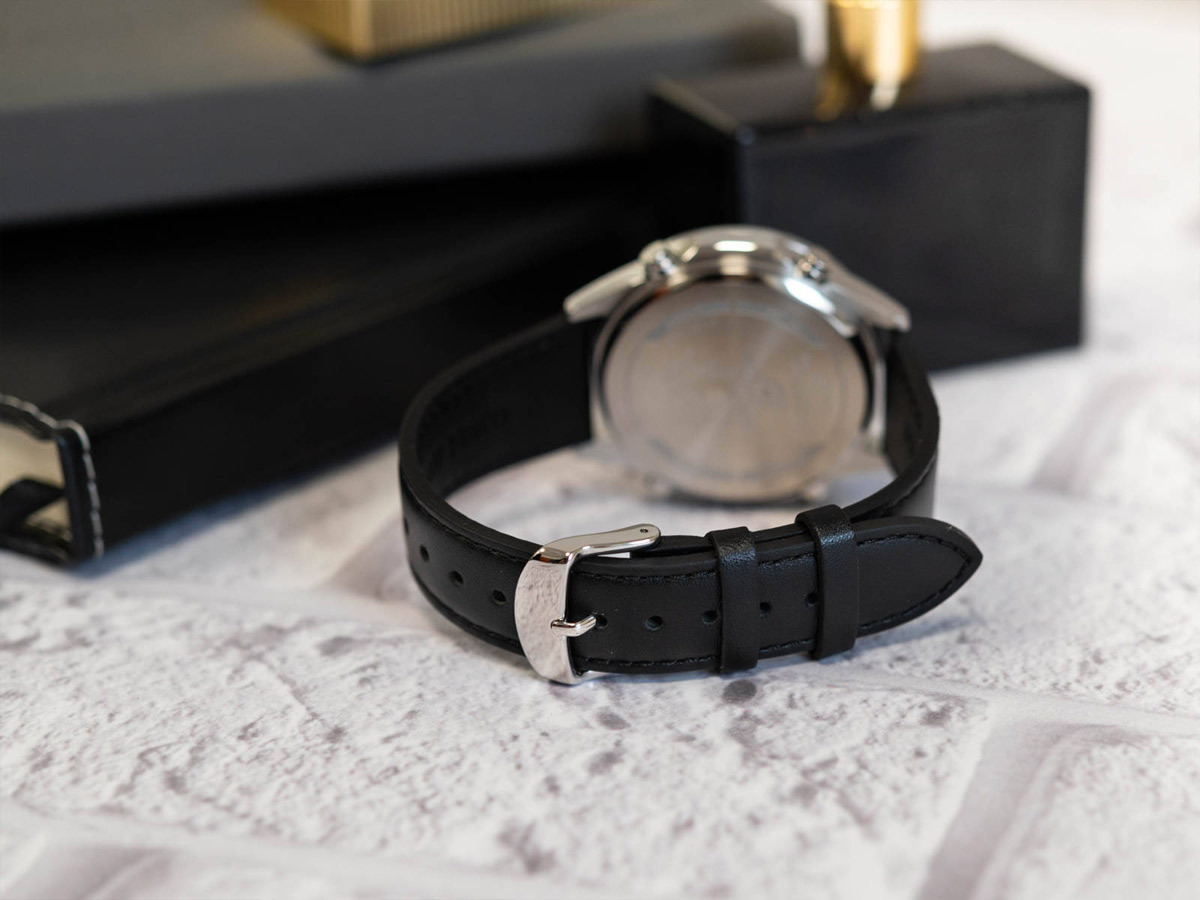 Casio EFV-C120L-8A Casio EFV-C120L-8A