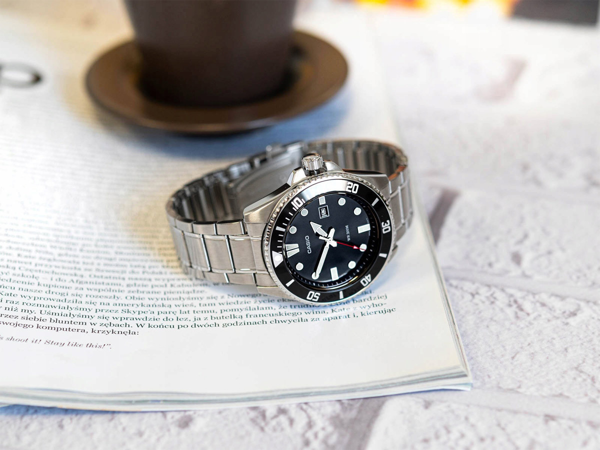 Casio MDV-107D-1A1 Casio MDV-107D-1A1