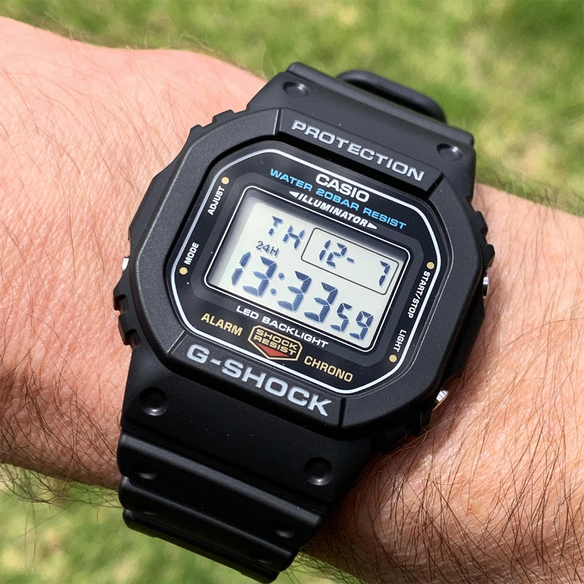 Casio DW-5600UE-1ER Casio DW-5600UE-1ER