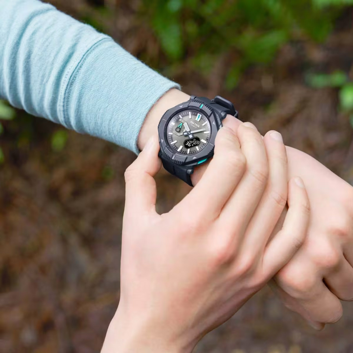 Casio PRJ-B001-1E Casio PRJ-B001-1E
