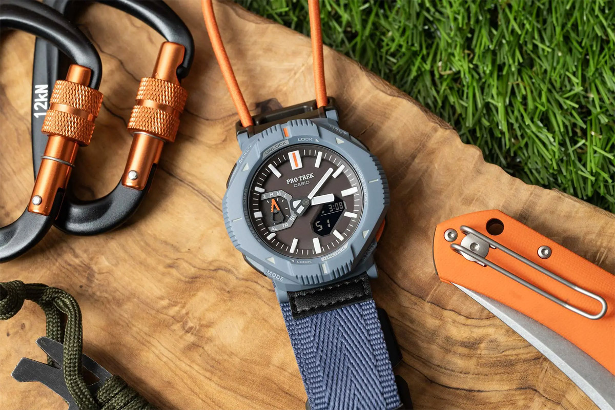 Casio PRJ-B001B-2E Casio PRJ-B001B-2E