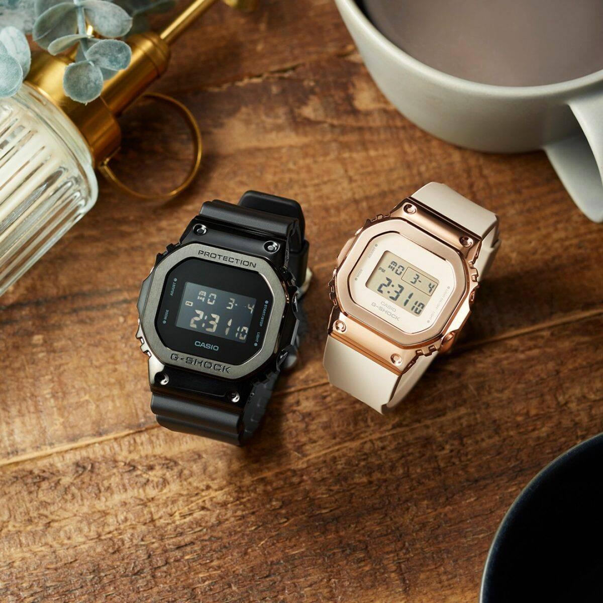 Casio GM-5600UB-1E Casio GM-5600UB-1E