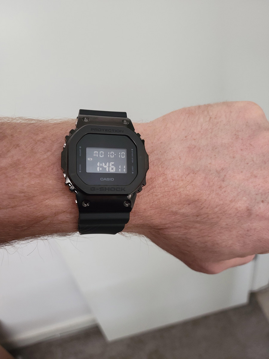 Casio GM-5600UB-1E Casio GM-5600UB-1E