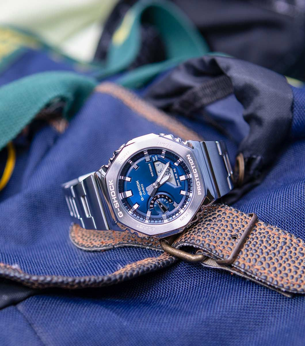 Casio GM-2110D-2B Casio GM-2110D-2B