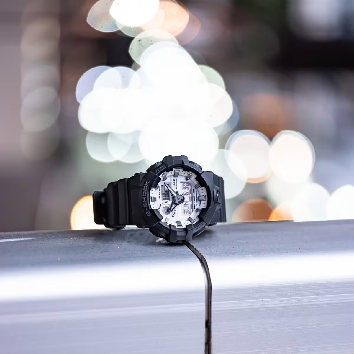 Casio GA-700WD-1A Casio GA-700WD-1A