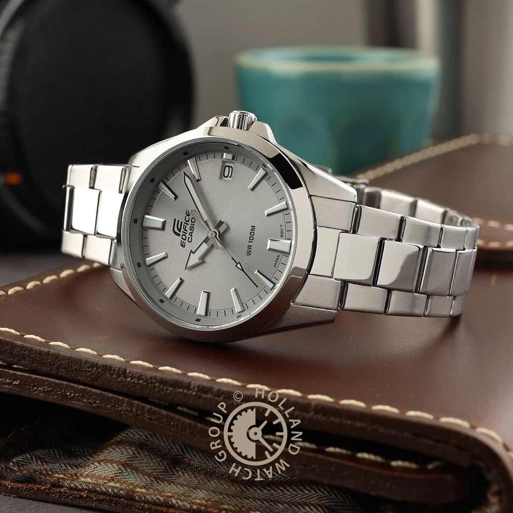 Casio EFV-100D-8AVUEF Casio EFV-100D-8AVUEF