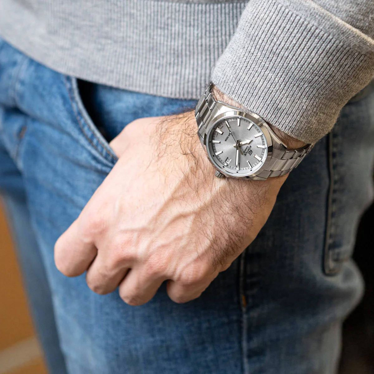 Casio EFV-100D-8AVUEF Casio EFV-100D-8AVUEF