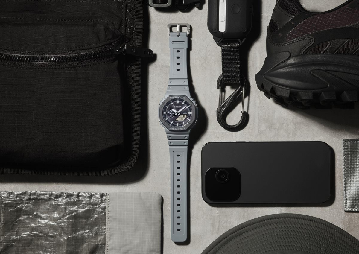 Casio GA-B2100LUU-8A Casio GA-B2100LUU-8A