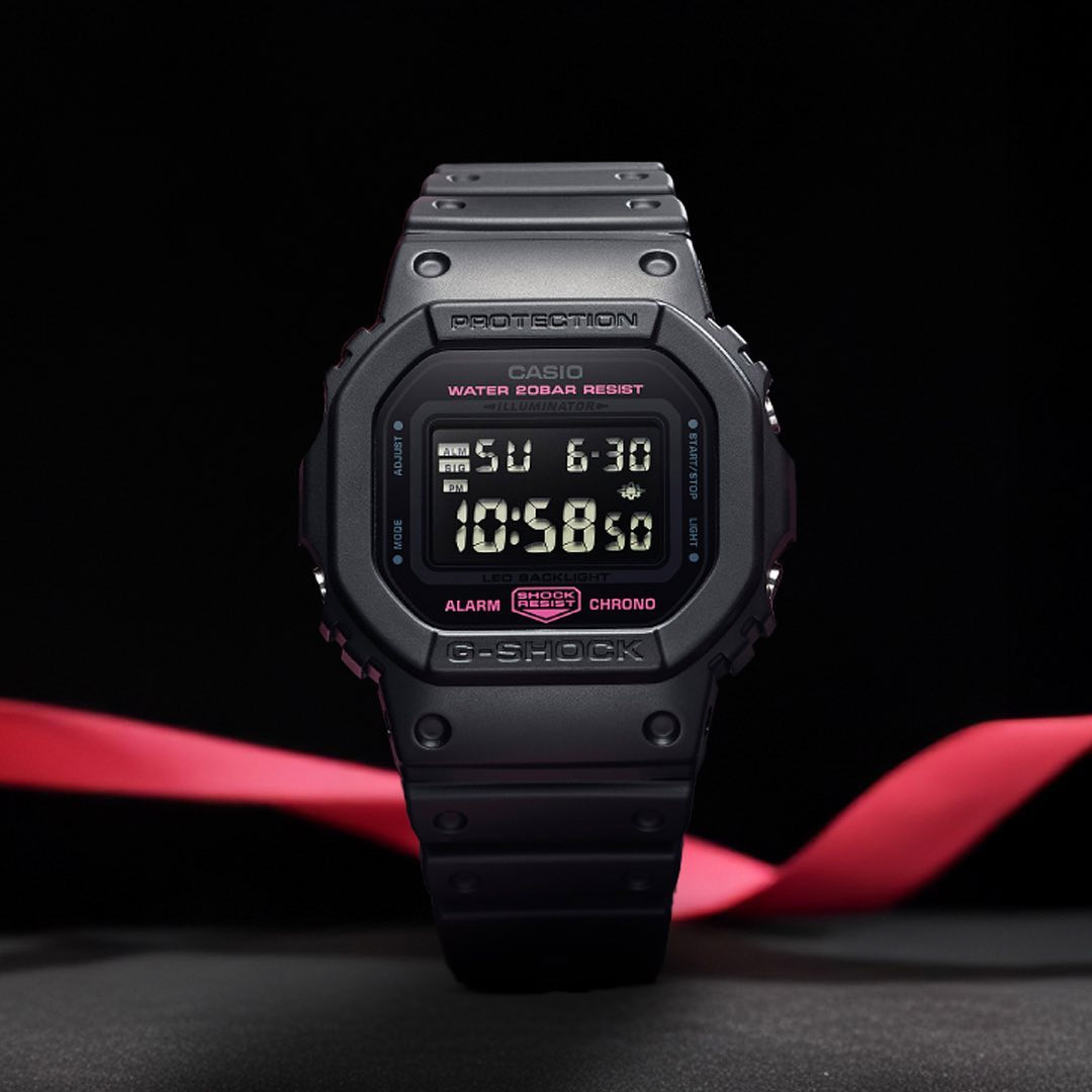 Casio DW-5600PK-1E Casio DW-5600PK-1E