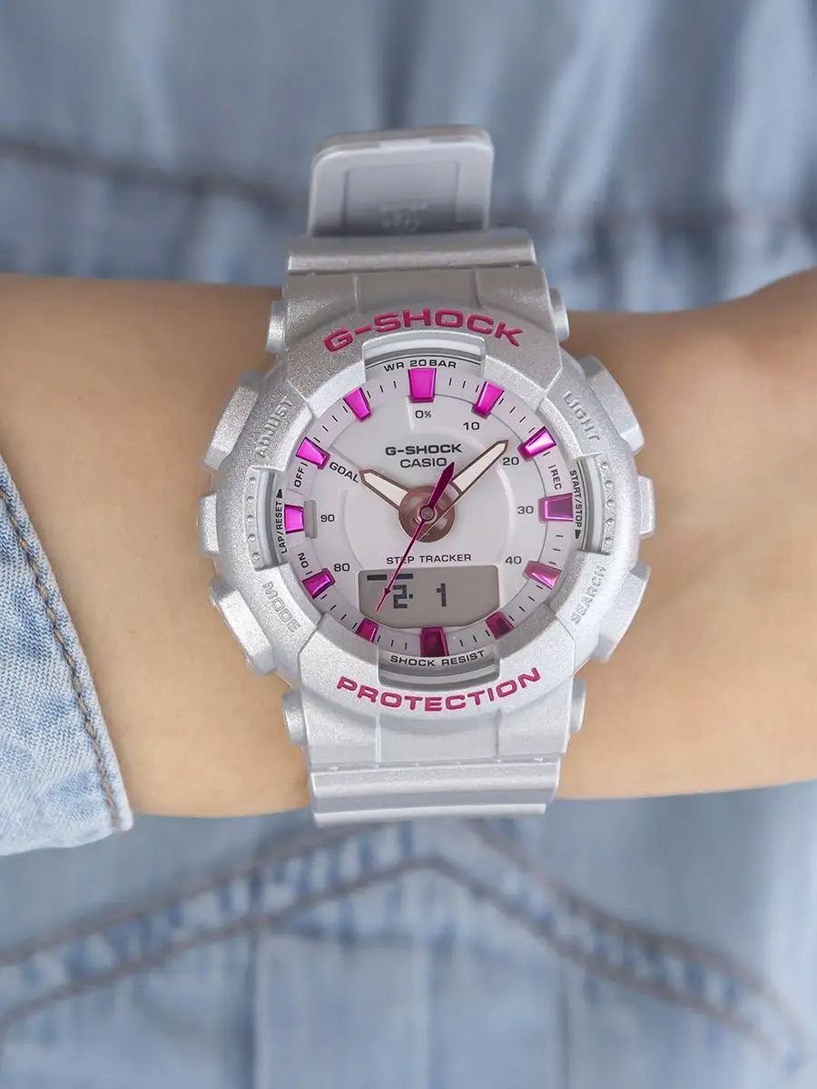 Casio GMA-S130NP-8A Casio GMA-S130NP-8A