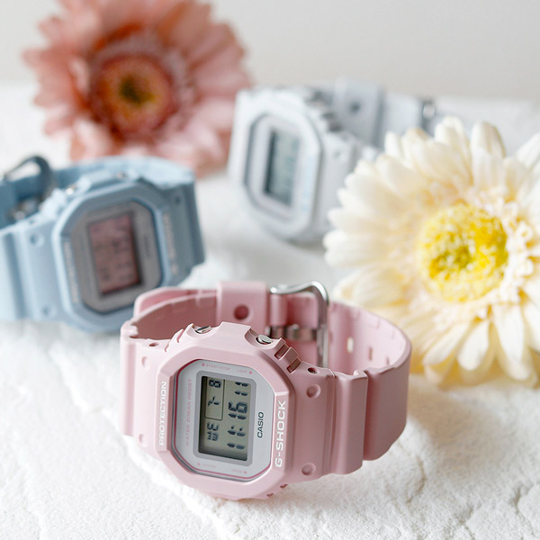 Casio DW-5600SC-4E Casio DW-5600SC-4E