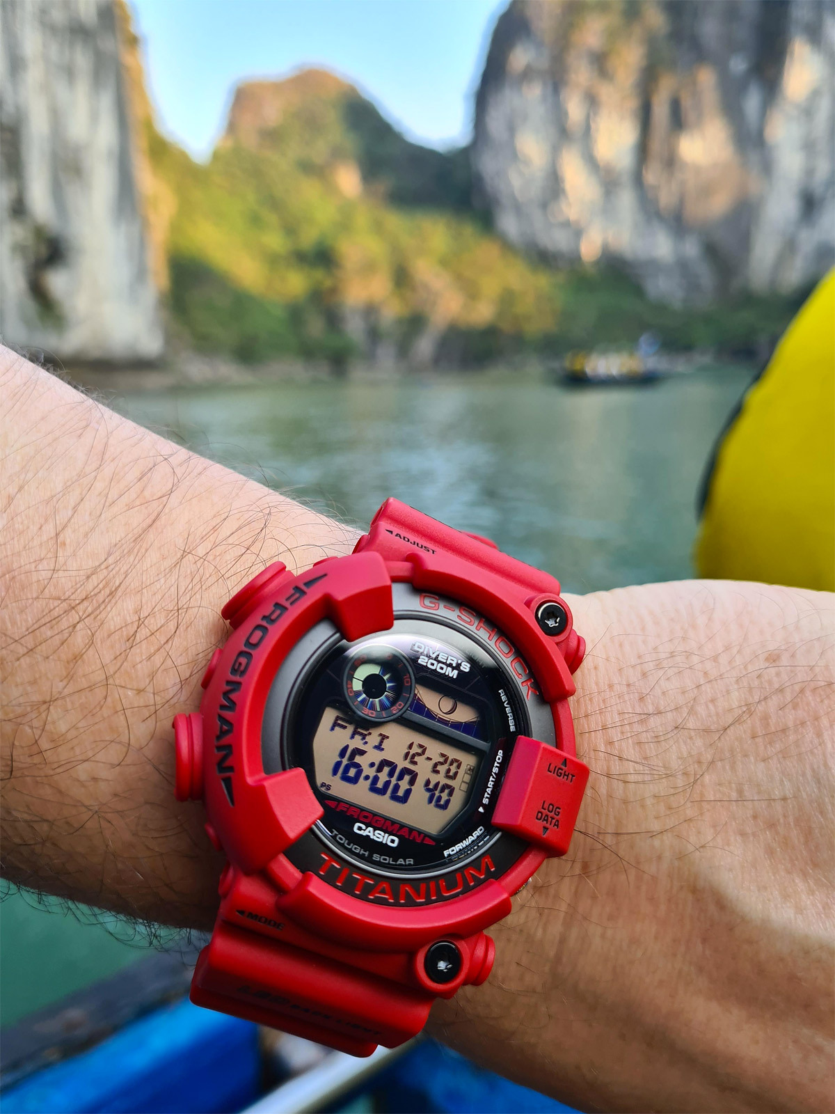 Casio GW-8230NT-4E Casio GW-8230NT-4E