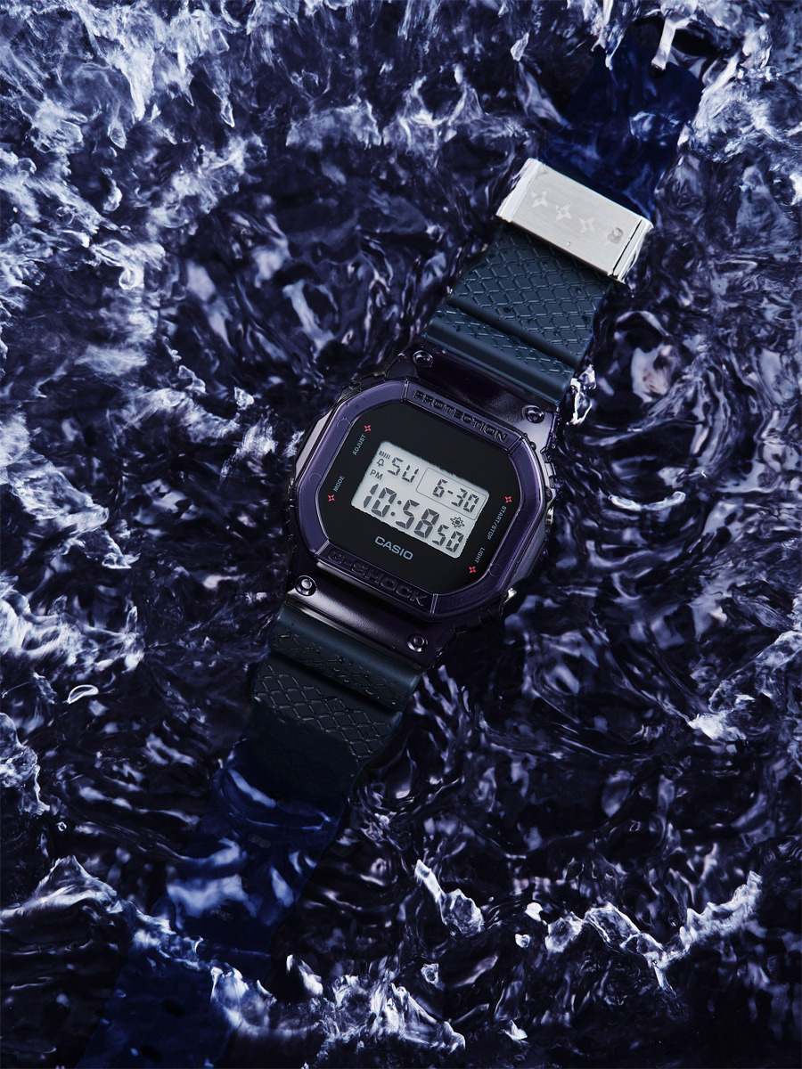 Casio DW-5600NNJ-2E Casio DW-5600NNJ-2E