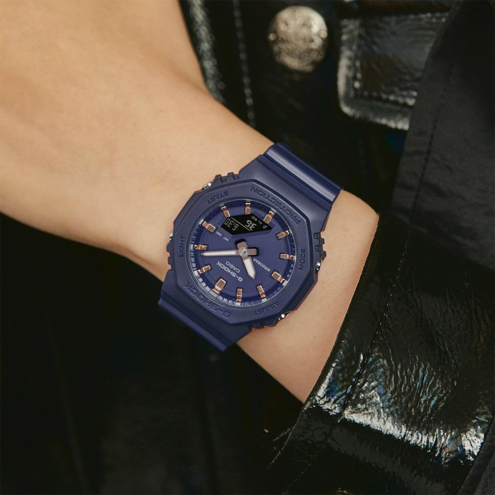 Casio GMA-P2100M-2A Casio GMA-P2100M-2A