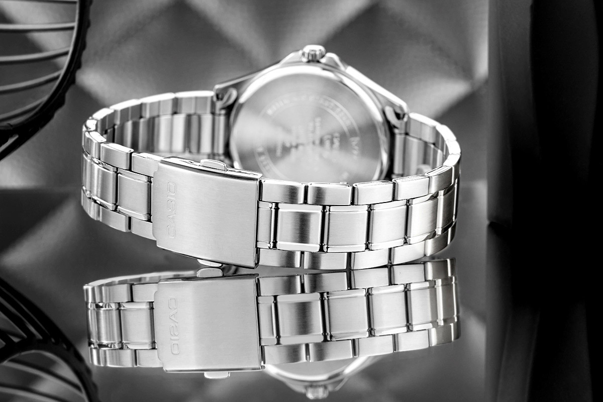 Casio MTS-RS100D-2A Casio MTS-RS100D-2A