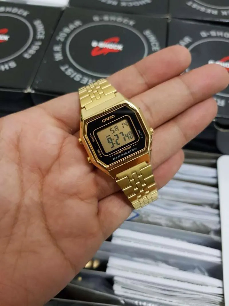 Casio LA680WGA-1E Casio LA680WGA-1E