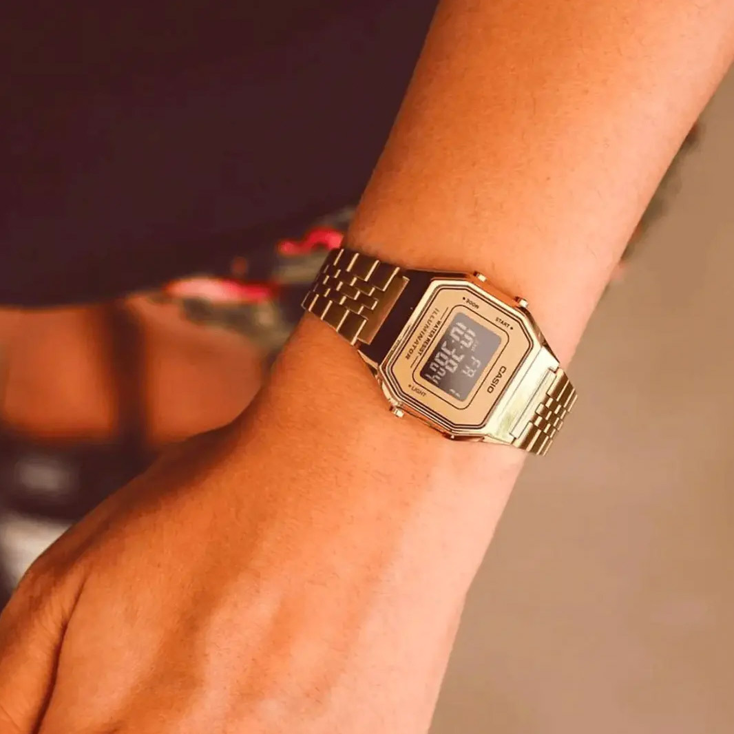Casio LA680WGA-9B Casio LA680WGA-9B
