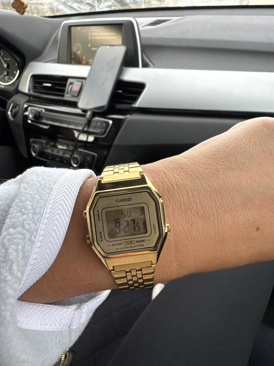 Casio LA680WGA-9E Casio LA680WGA-9E