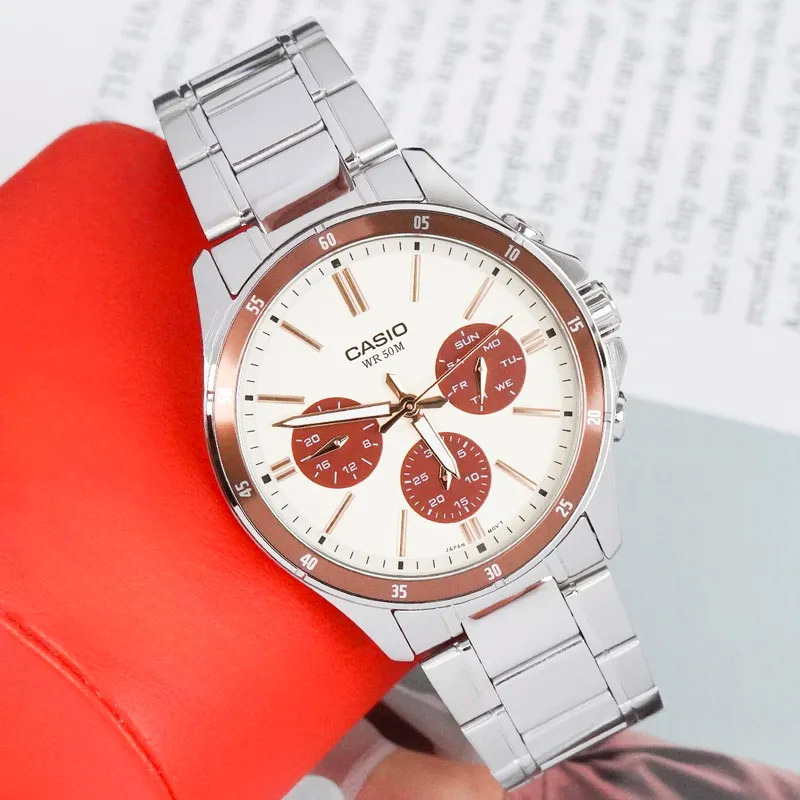 Casio MTP-1374D-5A2 Casio MTP-1374D-5A2