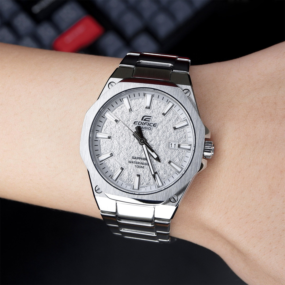 Casio EFR-S108DE-8A Casio EFR-S108DE-8A