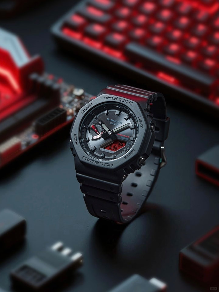 Casio GA-B2100BBR-1A Casio GA-B2100BBR-1A