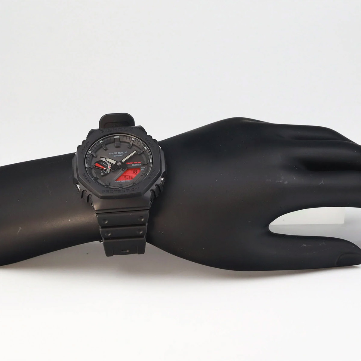 Casio GA-B2100BBR-1A Casio GA-B2100BBR-1A
