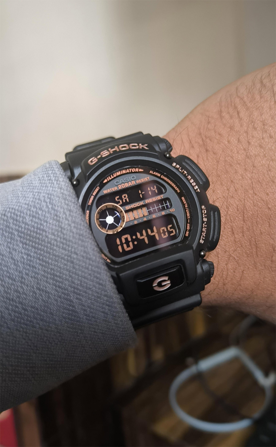 Casio DW-9052GBX-1A4 Casio DW-9052GBX-1A4
