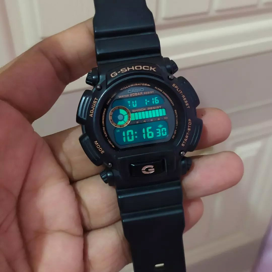 Casio DW-9052GBX-1A4 Casio DW-9052GBX-1A4