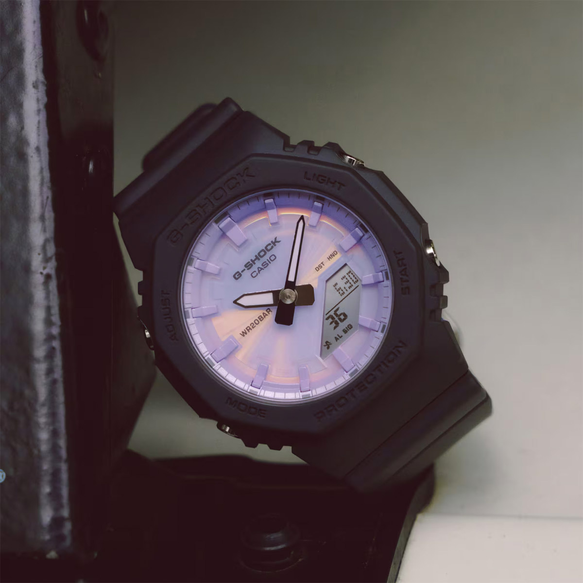 Casio GMA-P2100PC-1A Casio GMA-P2100PC-1A