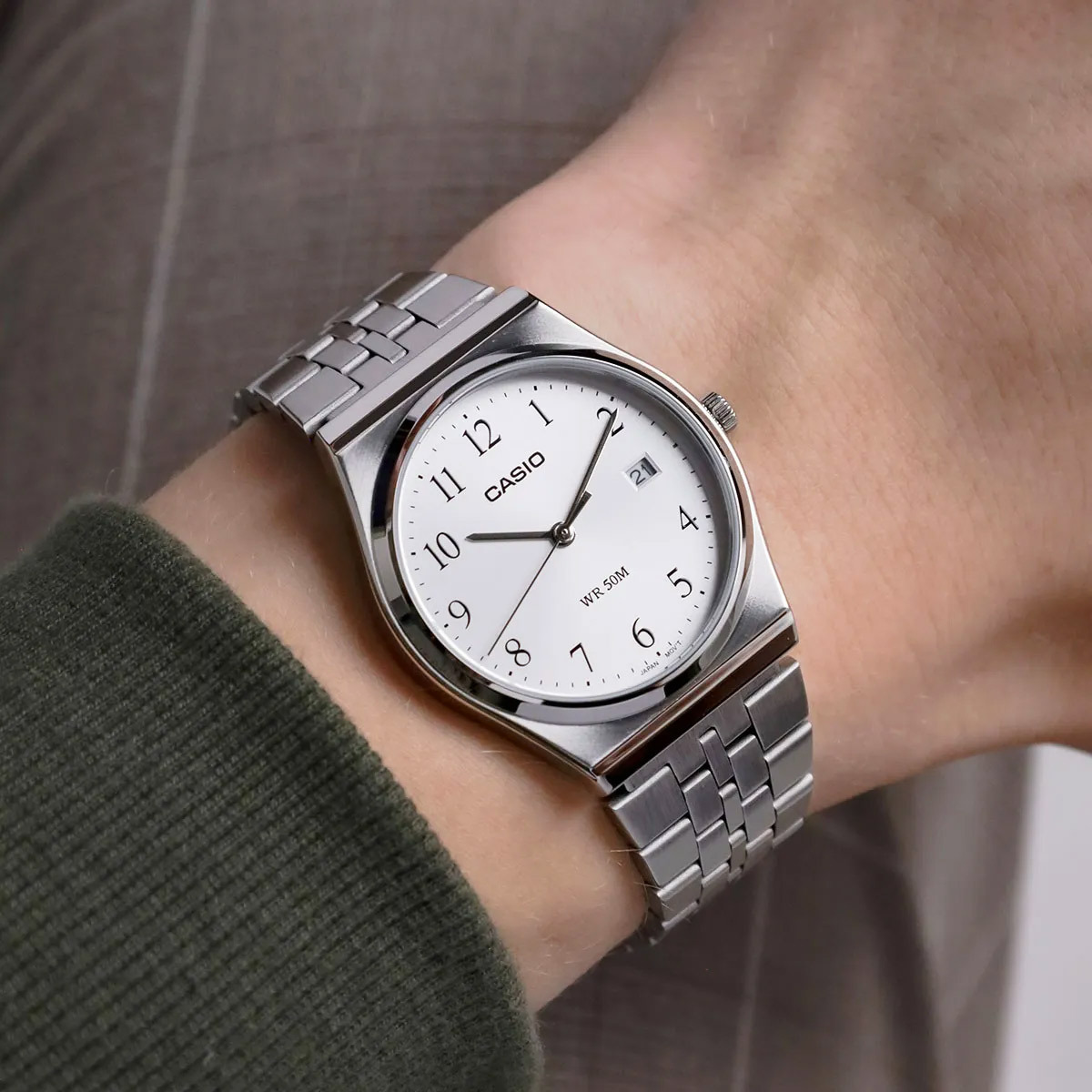 Casio MTP-B145D-7B Casio MTP-B145D-7B