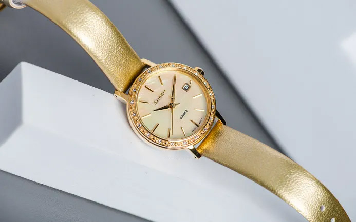 Casio SHE-4060GL-9A Casio SHE-4060GL-9A