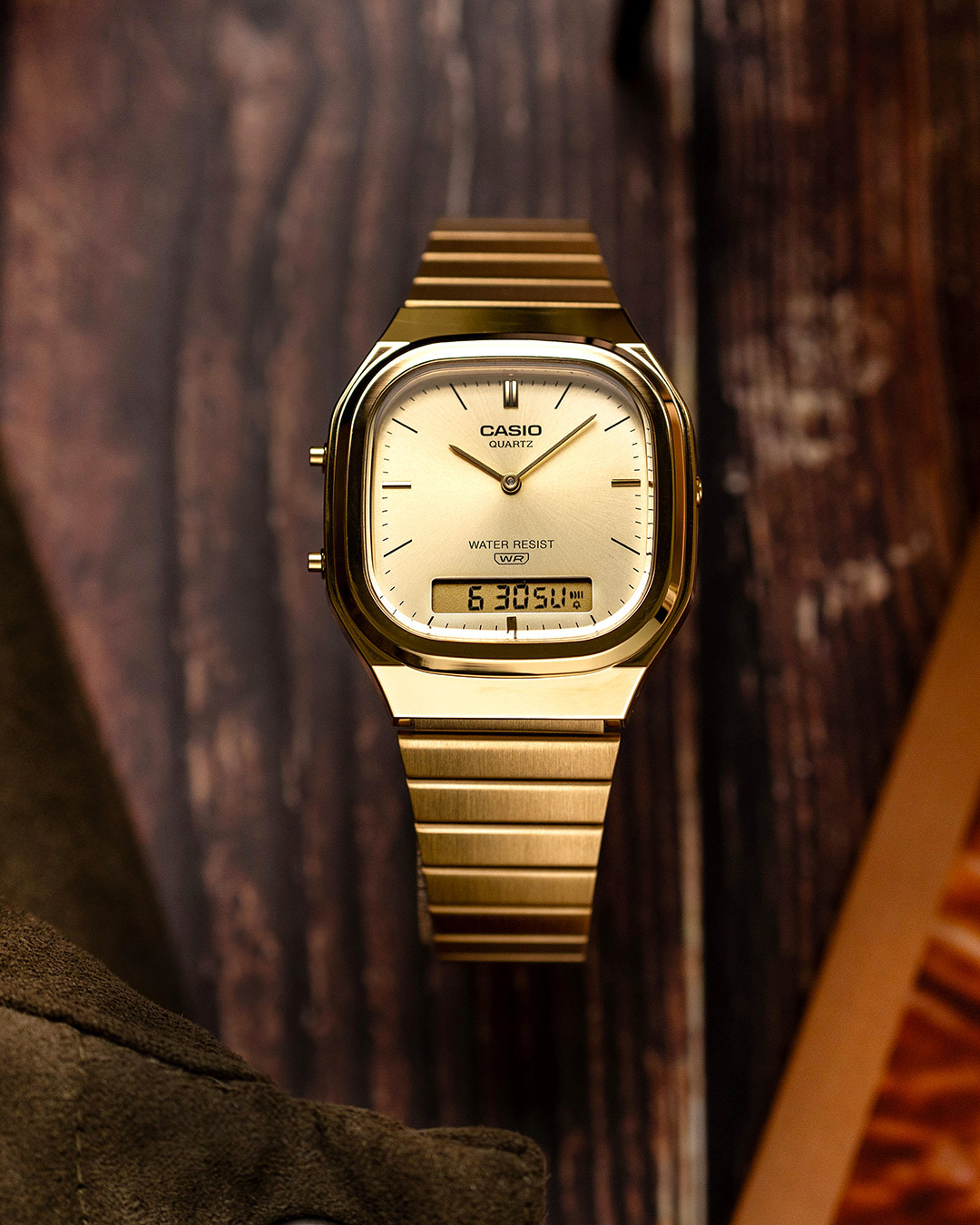 Casio AQ-240EG-9A Casio AQ-240EG-9A