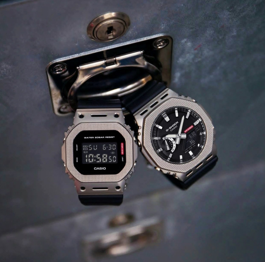 Casio GM-5600BM-1E Casio GM-5600BM-1E