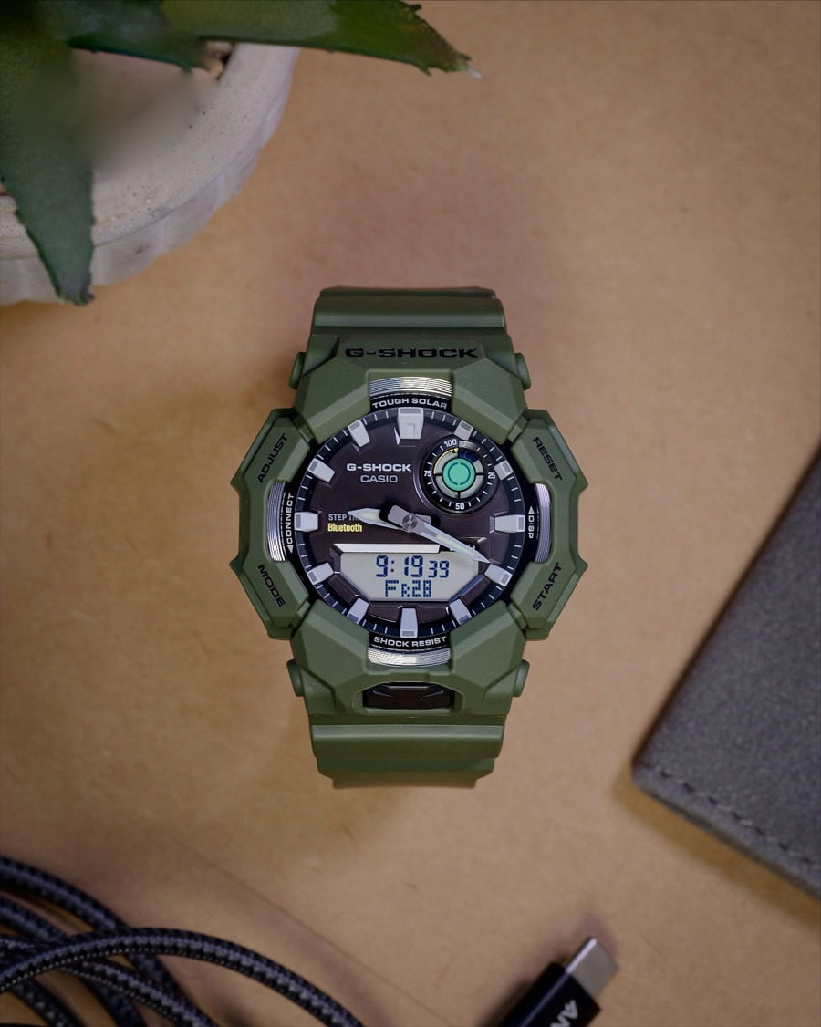 Casio GA-B010-3A Casio GA-B010-3A