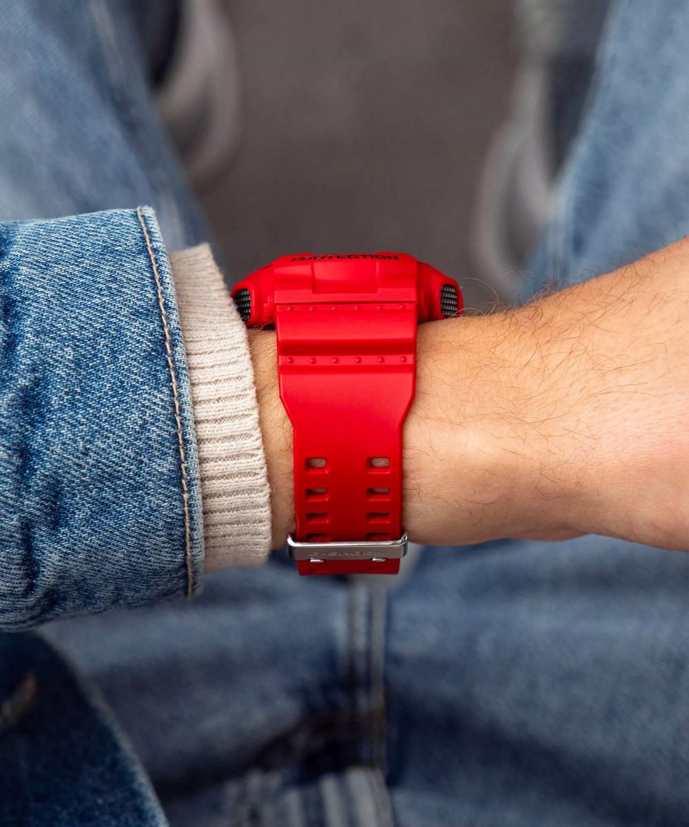 Casio GA-110RRB-4A Casio GA-110RRB-4A