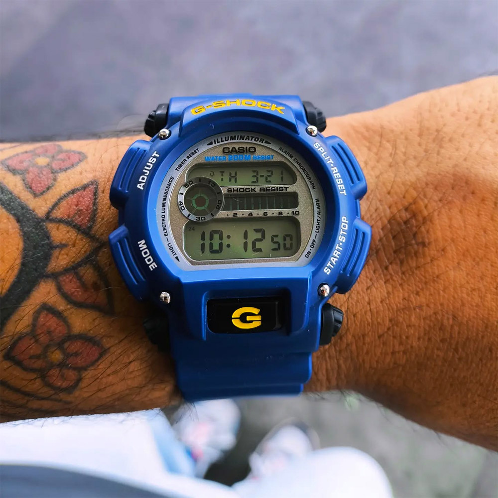 Casio DW-9052-2V Casio DW-9052-2V