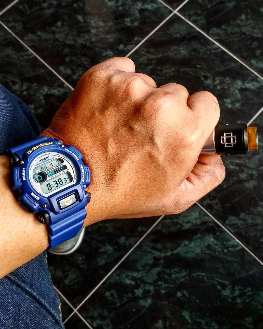 Casio DW-9052-2V Casio DW-9052-2V