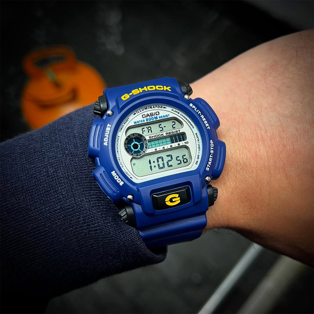 Casio DW-9052-2V Casio DW-9052-2V