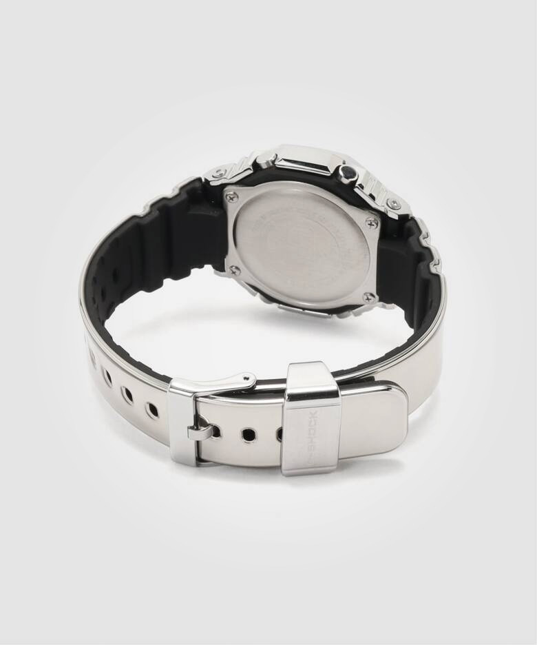 Casio GM-2100YRA-8A Casio GM-2100YRA-8A
