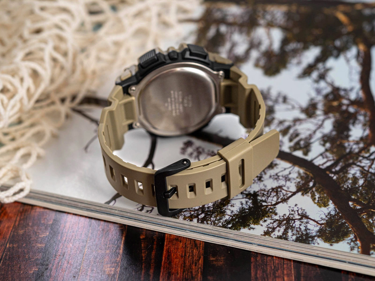Casio WS-1500H-5B Casio WS-1500H-5B