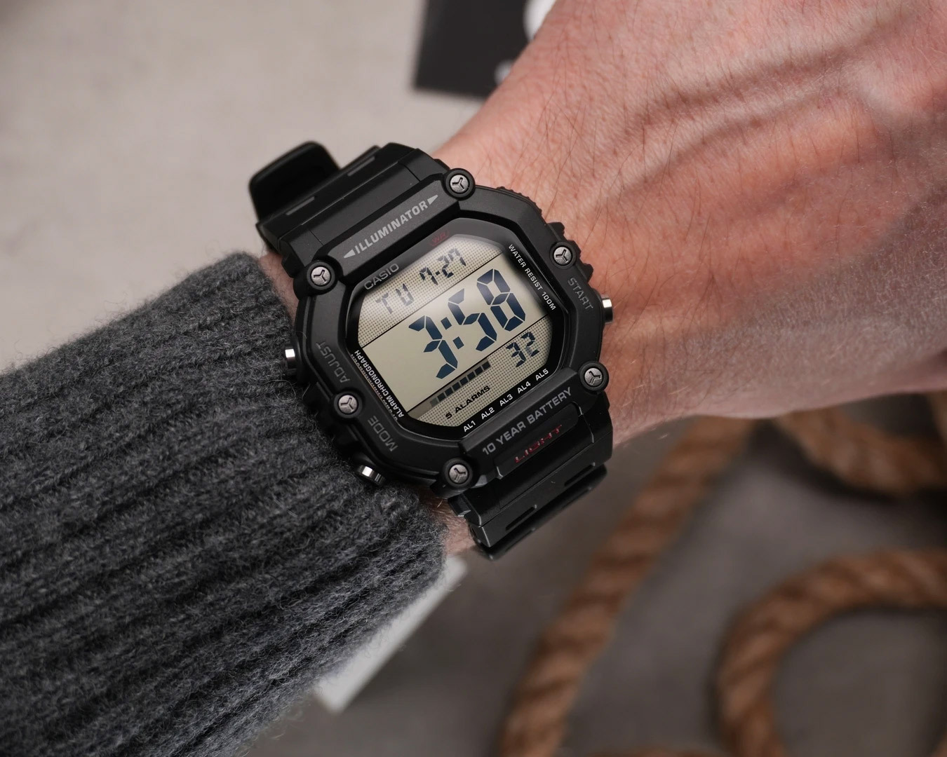 Casio AE-1600H-1A Casio AE-1600H-1A