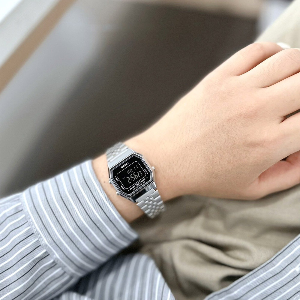 Casio LA680WA-1B Casio LA680WA-1B