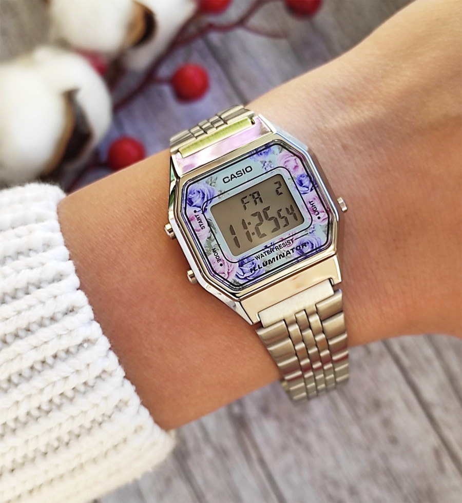 Casio LA680WA-2C Casio LA680WA-2C