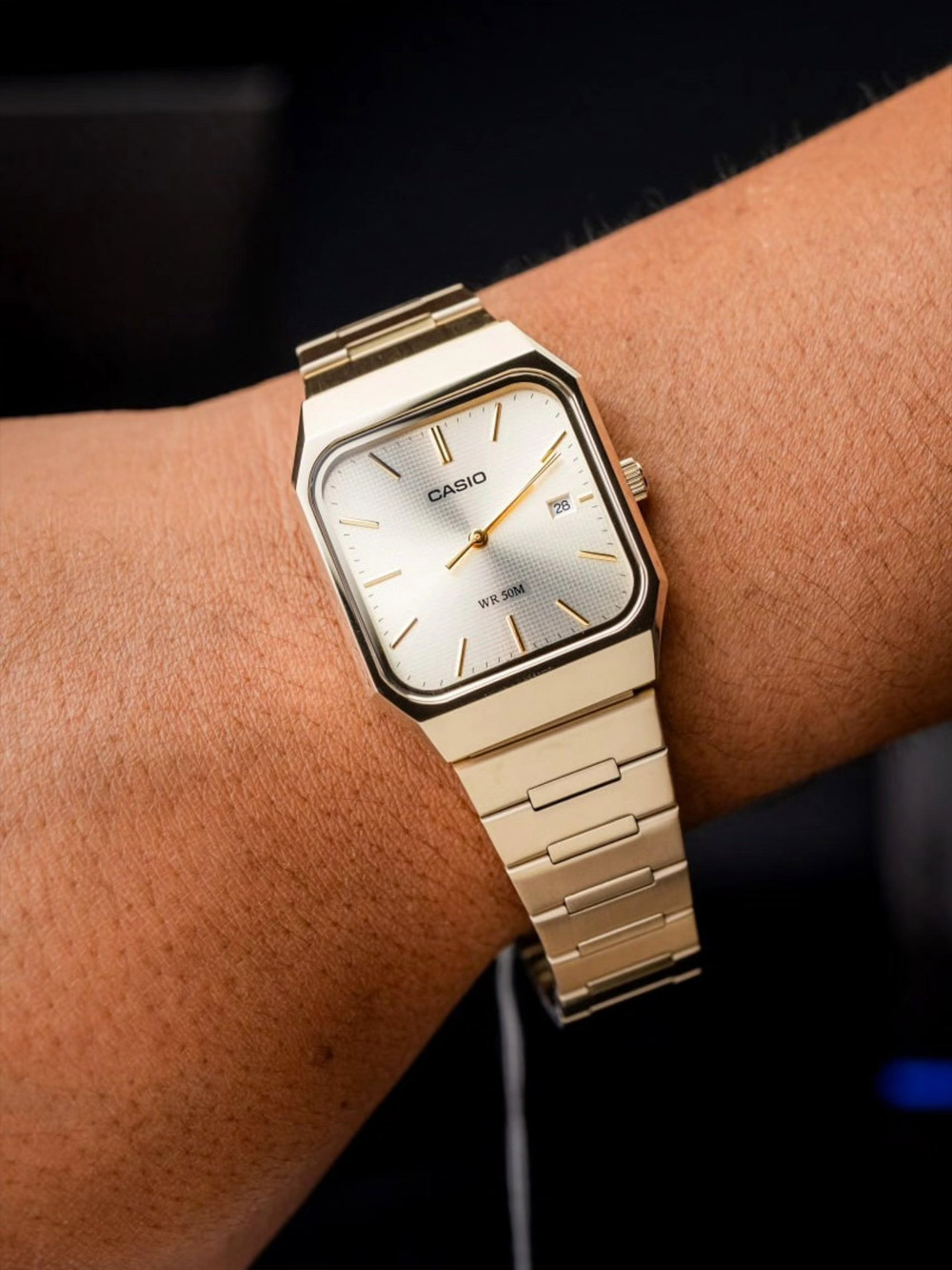 Casio MTP-B185G-9A Casio MTP-B185G-9A