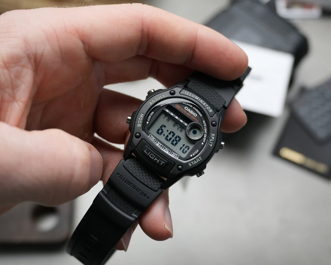 Casio W-220H-1A Casio W-220H-1A